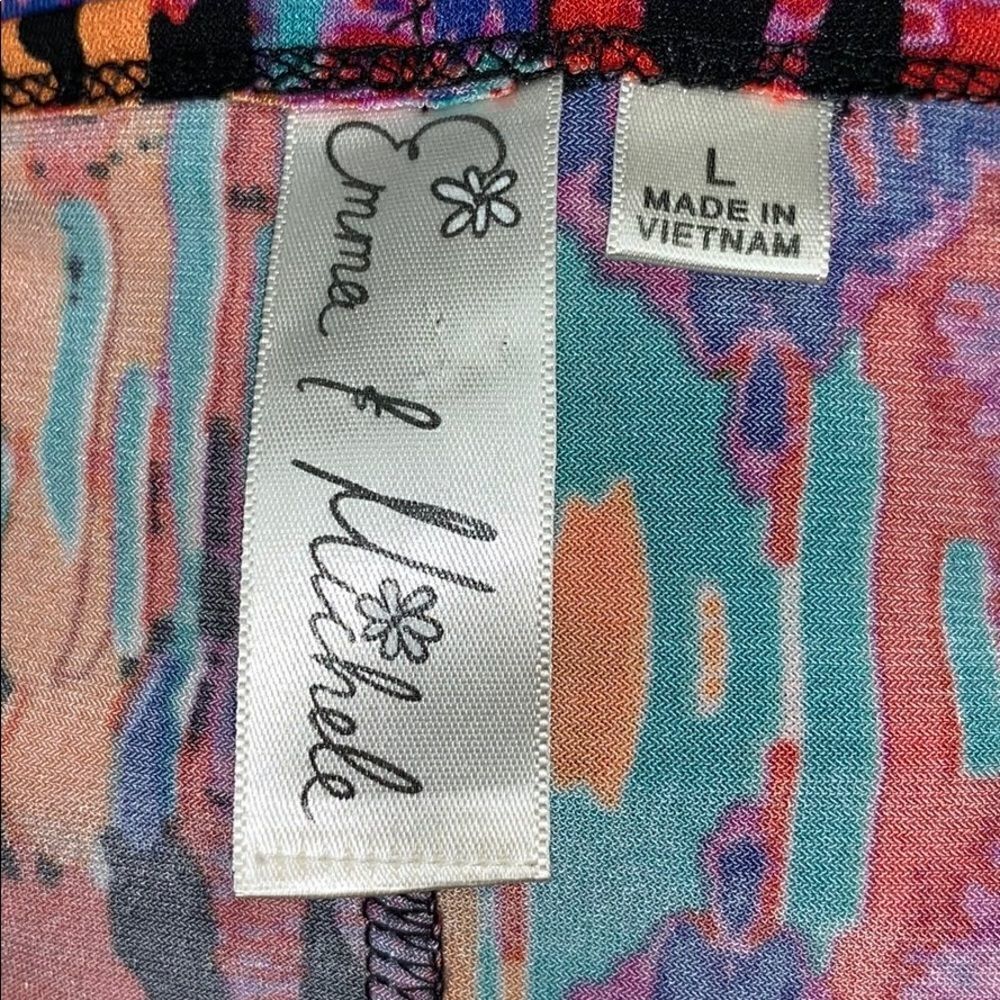Emma & Michelle colorful mock wrap dress - Picture 2 of 8